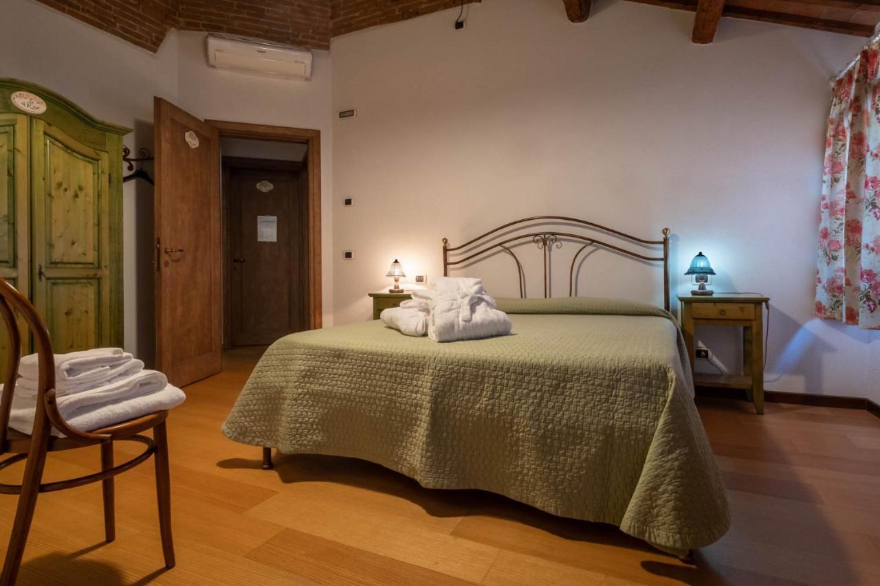 Agriturismo Le 4 Rose Vescovana Екстер'єр фото
